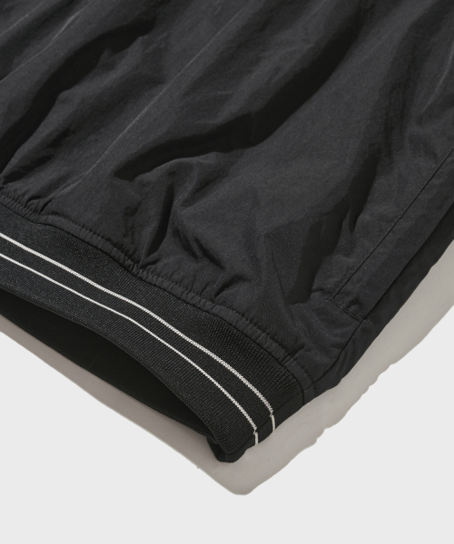 OUTSTANDING(アウトスタンディング)の「BASKETBALL WARMUP PULLOVER_BLACK(Tシャツ/カットソー・メンズ・その他・SMALL/MEDIUM/LARGE)」の7枚目の写真