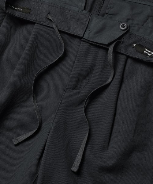 MUSINSA STANDARD（ムシンサスタンダード）の「コットンワイドバルーンパンツ[ダークグレー]（その他パンツ・メンズ・その他・40/38/36/34/32/30/31/33/26/27/28/29）」の6枚目の写真