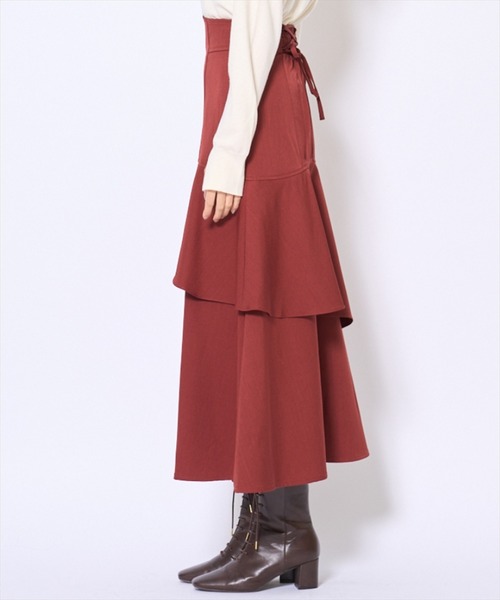 AND COUTURE(アンドクチュール)の「インナーミニティアードスカート(スカート・レディース・ダークブラウン/ボルドー/ブラック・SMALL/MEDIUM)」の7枚目の写真