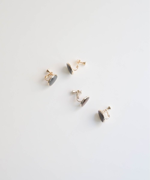 rapiecage(ラピエサージュ)の「クリアカラーカボションイヤリング(イヤリング・レディース・グレー/ブラウン・FREE)」の19枚目の写真