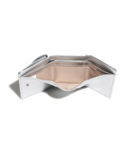 FENNEC(フェネック)の「CRINKLE TRIANGLE TRIPLE WALLET - SILVER(財布・レディース・その他・FREE)」の5枚目の写真