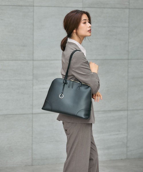 GLOBAL WORK(グローバルワーク)の「スペ軽撥水A4ボストン/621478(ボストンバッグ・レディース・イエロー系その他2/ベージュ/アイボリー/ブラック・ONE SIZE)」の19枚目の写真