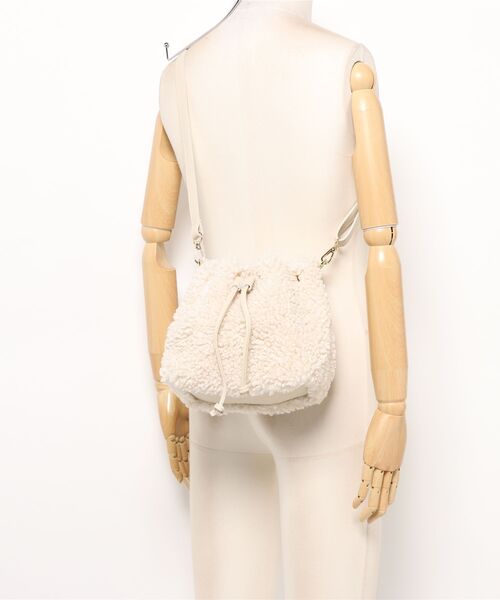 MARLON FIRENZE(マーロンフィレンツェ)の「Secchiello Mair Bag Teddy(ショルダーバッグ・レディース・ブラック/ライトベージュ・ONE SIZE)」の10枚目の写真
