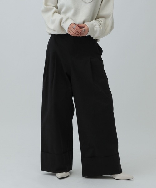 LEPSIM(レプシィム)の「ピーチターンバックパンツ 581668(その他パンツ・レディース・ブラック/カーキ・LARGE/MEDIUM)」の3枚目の写真