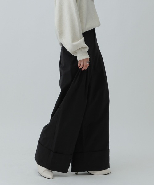 LEPSIM(レプシィム)の「ピーチターンバックパンツ 581668(その他パンツ・レディース・ブラック/カーキ・LARGE/MEDIUM)」の4枚目の写真