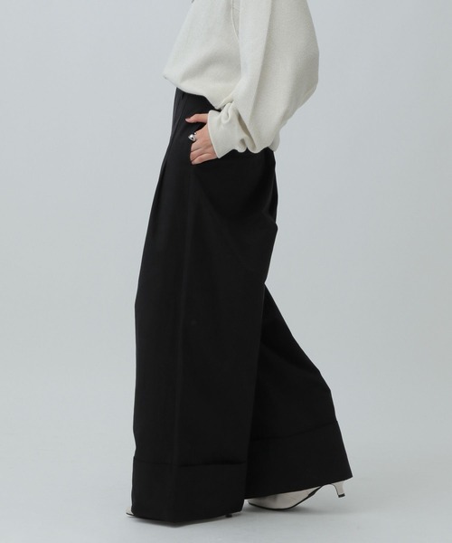 LEPSIM(レプシィム)の「ピーチターンバックパンツ 581668(その他パンツ・レディース・ブラック/カーキ・LARGE/MEDIUM)」の5枚目の写真
