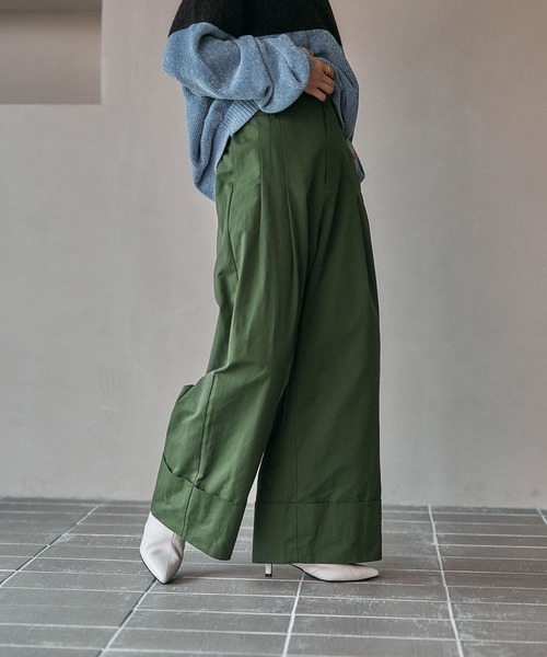 LEPSIM(レプシィム)の「ピーチターンバックパンツ 581668(その他パンツ・レディース・ブラック/カーキ・LARGE/MEDIUM)」の10枚目の写真
