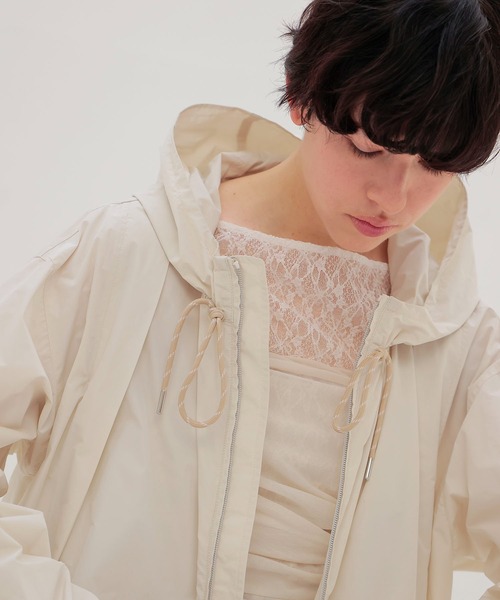 DRESSLAVE(ドレスレイブ)の「airy field coat(エアリーフィールドコート)(その他アウター・レディース・ホワイト/ネイビー・38)」の12枚目の写真