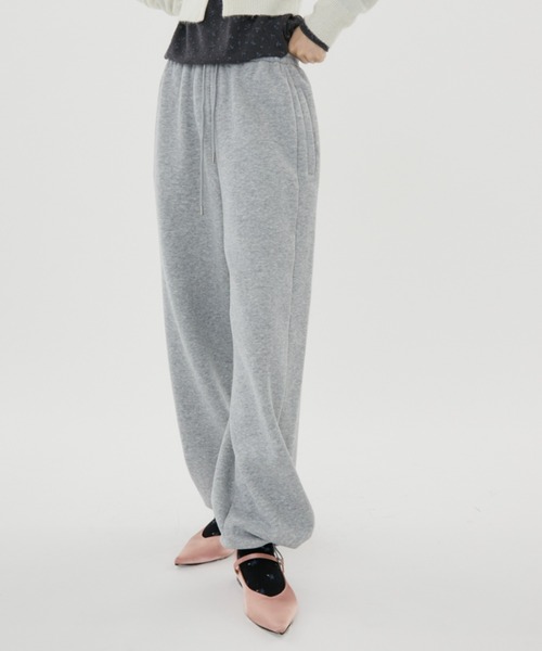 FUULLY STUDIO（フーリィーステューディオ）の「スウェットイージーワイドパンツ（スウェットパンツ・レディース・イエロー/グレー/ブラック・FREE）」の5枚目の写真
