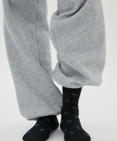 FUULLY STUDIO（フーリィーステューディオ）の「スウェットイージーワイドパンツ（スウェットパンツ・レディース・イエロー/グレー/ブラック・FREE）」の10枚目の写真