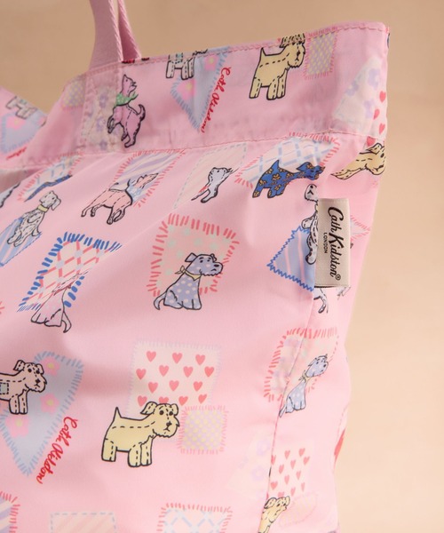 Cath Kidston(キャスキッドソン)の「ラージ フォルダウェイ トートバッグ Dog Patchwork(トートバッグ・レディース・その他・FREE)」の3枚目の写真