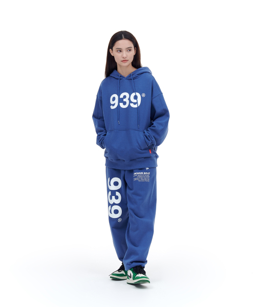 ARCHIVE BOLD（アーカイブボールド）の「939 LOGO SWEAT PANTS_BLUE（スウェットパンツ・メンズ・その他・LARGE/SMALL/MEDIUM）」の5枚目の写真