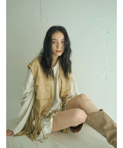 Ungrid（アングリッド）の「ポインテッドトゥウエスタンブーツ（ブーツ・レディース・ベージュ/シルバー/ブラック・S/M/L）」の5枚目の写真