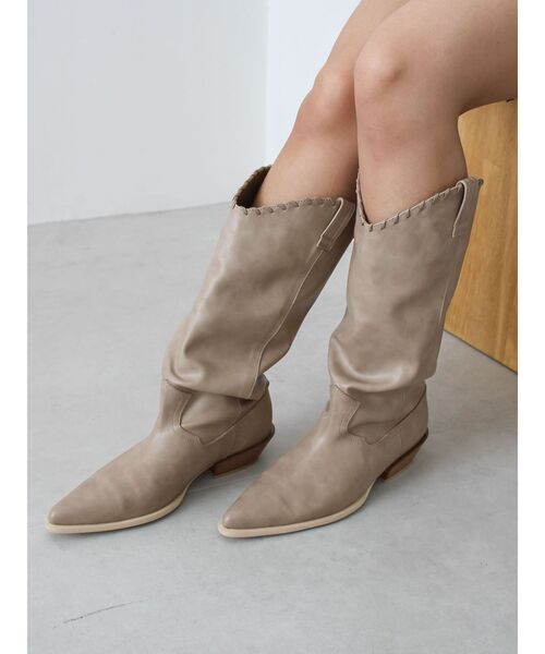 Ungrid（アングリッド）の「ポインテッドトゥウエスタンブーツ（ブーツ・レディース・ベージュ/シルバー/ブラック・S/M/L）」の12枚目の写真