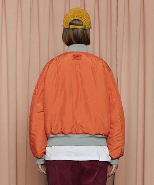 UNALLOYED(アナロイド)の「ピグメント MA-1 ジャンパー / カーキ(ブルゾン・レディース・その他・LARGE/MEDIUM)」の6枚目の写真