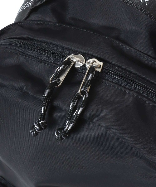 OUTDOOR PRODUCTS（アウトドアプロダクツ）の「OUTDOOR PRODUCTS（アウトドアプロダクツ）ラスターツイル ナイロンデイパック 16L/レディース ママバッグ（バックパック/リュック・レディース・ベージュ/ブラック・FREE）」の15枚目の写真