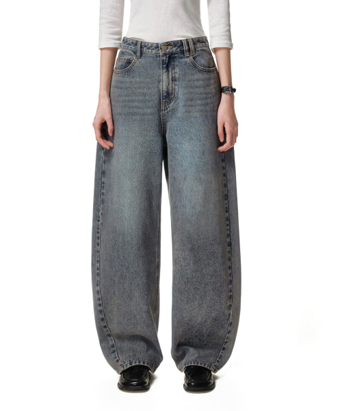 DECET WOMEN(デケット ウーマン)の「Curved Wide Jeans DCWPT013BLUE(デニムパンツ・レディース・その他・X-SMALL/SMALL/MEDIUM/LARGE)」の6枚目の写真