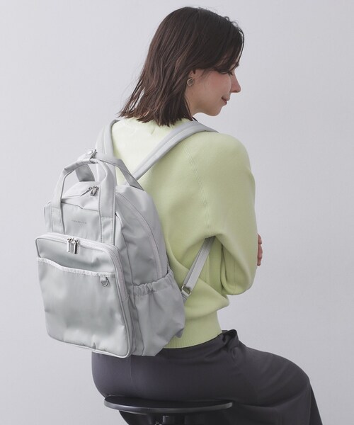 OPAQUE.CLIP（オペークドットクリップ）の「フロントポケットデザインリュック【2WAY／マルチポケット】（バックパック/リュック・レディース・ベージュ/グレー/ブラック・00）」の4枚目の写真