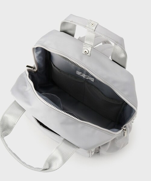 OPAQUE.CLIP（オペークドットクリップ）の「フロントポケットデザインリュック【2WAY／マルチポケット】（バックパック/リュック・レディース・ベージュ/グレー/ブラック・00）」の18枚目の写真