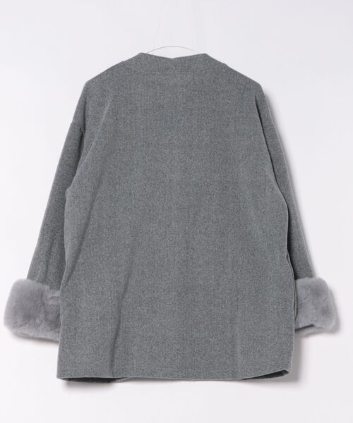 LOULOU select(ルルセレクト)の「リボンファーカフスミドルコート(その他アウター・レディース・グレー・M)」の5枚目の写真