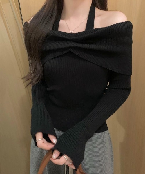 LADY LIKE(レディライク)の「ドレープ入りオフショルダーリブニット(ニット/セーター・レディース・ベージュ/ブラック/アイボリー/グレー・M)」の9枚目の写真