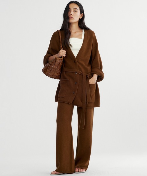 Bie(ビエ)の「カシミヤブレンド ワイドニットパンツ(その他パンツ・レディース・ブラウン/ホワイト/ライトグレー・M/S/L)」の18枚目の写真