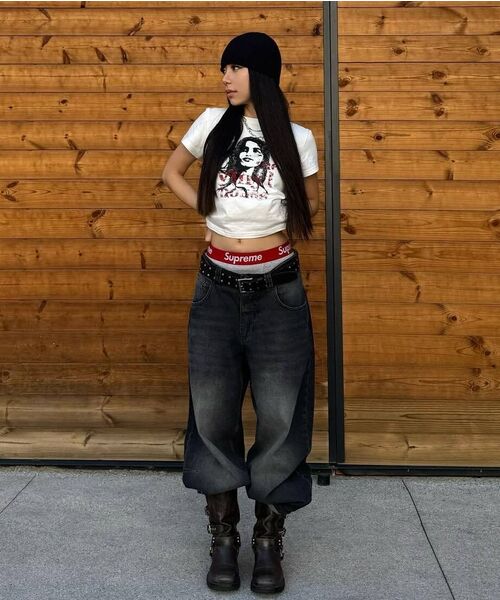 THEVINYLHOUSE(ザバイニルハウス)の「VINTAGE WOMAN TEE WHITE(Tシャツ/カットソー・メンズ・その他・C/M/L)」の3枚目の写真