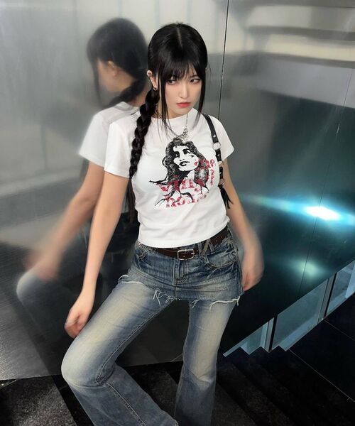 THEVINYLHOUSE(ザバイニルハウス)の「VINTAGE WOMAN TEE WHITE(Tシャツ/カットソー・メンズ・その他・C/M/L)」の5枚目の写真