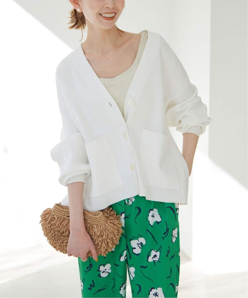 SLOBE IENA（スローブイエナ）の「《WEB・一部店舗限定/追加》スムースニットカーディガン（カーディガン/ボレロ・レディース・ホワイト/ネイビー/イエロー・FREE）」の20枚目の写真