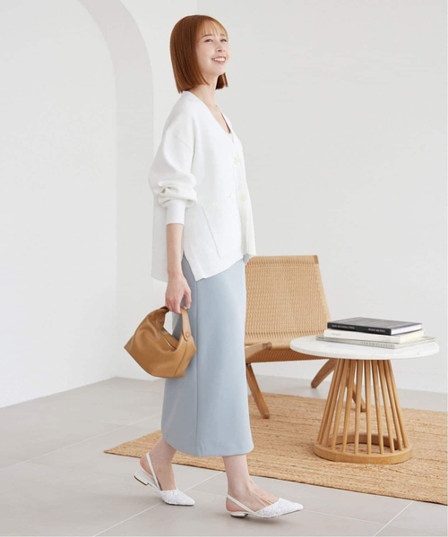 SLOBE IENA（スローブイエナ）の「《WEB・一部店舗限定/追加》スムースニットカーディガン（カーディガン/ボレロ・レディース・ホワイト/ネイビー/イエロー・FREE）」の22枚目の写真