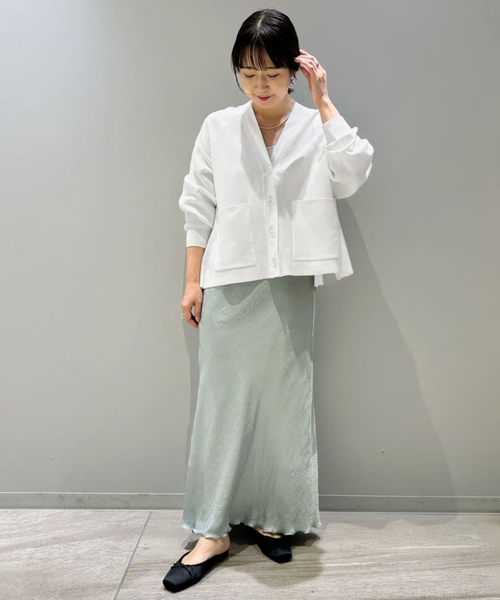 SLOBE IENA（スローブイエナ）の「《WEB・一部店舗限定/追加》スムースニットカーディガン（カーディガン/ボレロ・レディース・ホワイト/ネイビー/イエロー・FREE）」の13枚目の写真