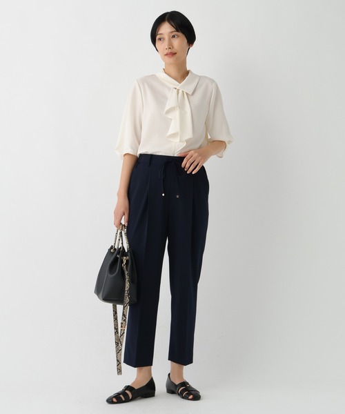 Elura（エルーラ）の「いつラクダブルクロステーパードパンツ＜低身長サイズあり＞/655837（その他パンツ・レディース・ネイビー/ブラック/ベージュ/オフホワイト・MEDIUM/SMALL/FREE(S)/LARGE）」の18枚目の写真