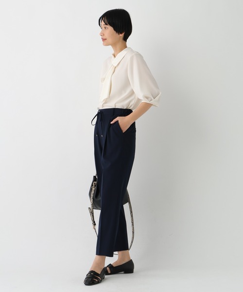 Elura（エルーラ）の「いつラクダブルクロステーパードパンツ＜低身長サイズあり＞/655837（その他パンツ・レディース・ネイビー/ブラック/ベージュ/オフホワイト・MEDIUM/SMALL/FREE(S)/LARGE）」の19枚目の写真