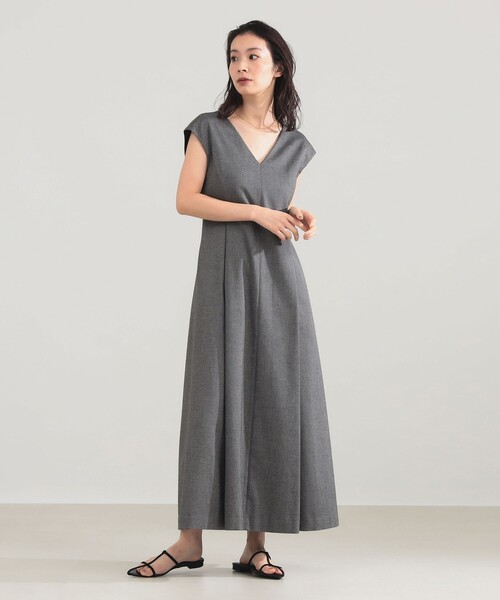 Demi-Luxe BEAMS(デミルクス ビームス)の「【8/6値下げ】AK+1 / Vネック フレア ノースリーブ ワンピ―ス(ワンピース・レディース・ブラウン系その他4/ブラック・38/36)」の7枚目の写真