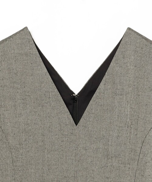 Demi-Luxe BEAMS(デミルクス ビームス)の「【8/6値下げ】AK+1 / Vネック フレア ノースリーブ ワンピ―ス(ワンピース・レディース・ブラウン系その他4/ブラック・38/36)」の21枚目の写真