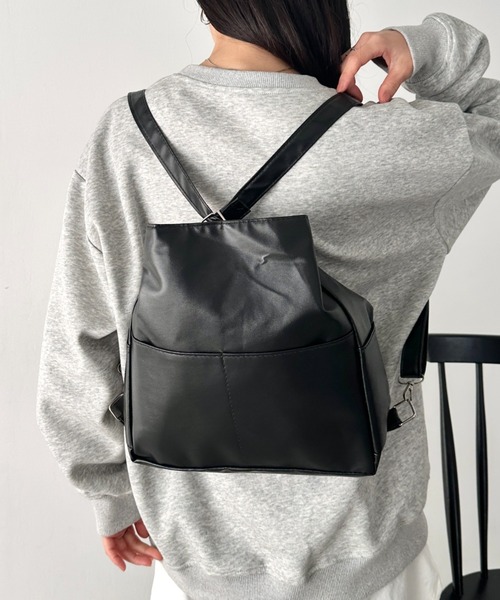 LOVALOT(ラバロット)の「【3WAY】ソフトフェイクレザーショルダーバッグ リュック A5(ショルダーバッグ・レディース・ブラック/ホワイト/ブラウン・F)」の10枚目の写真