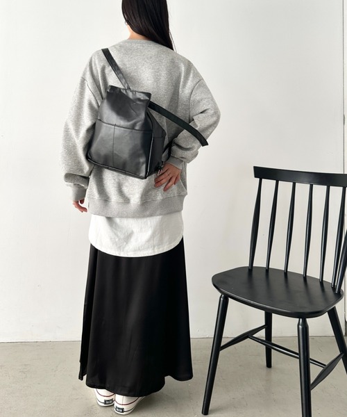 LOVALOT(ラバロット)の「【3WAY】ソフトフェイクレザーショルダーバッグ リュック A5(ショルダーバッグ・レディース・ブラック/ホワイト/ブラウン・F)」の12枚目の写真
