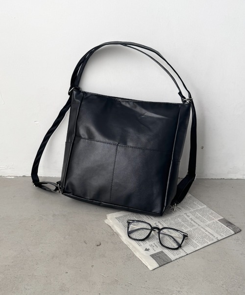 LOVALOT(ラバロット)の「【3WAY】ソフトフェイクレザーショルダーバッグ リュック A5(ショルダーバッグ・レディース・ブラック/ホワイト/ブラウン・F)」の21枚目の写真