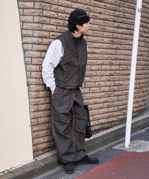 Franklin Climbing（フランクリンクライミング）の「【Franklin Climbing】ユニセックス/アルパインユーティリティベスト（ベスト・レディース・チャコールグレー/グレー/ネイビー・LARGE/MEDIUM）」の4枚目の写真