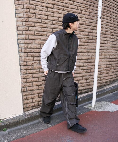 Franklin Climbing（フランクリンクライミング）の「【Franklin Climbing】ユニセックス/アルパインユーティリティベスト（ベスト・レディース・チャコールグレー/グレー/ネイビー・LARGE/MEDIUM）」の15枚目の写真