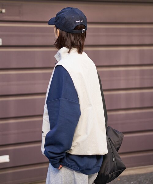 Franklin Climbing（フランクリンクライミング）の「【Franklin Climbing】ユニセックス/アルパインユーティリティベスト（ベスト・レディース・チャコールグレー/グレー/ネイビー・LARGE/MEDIUM）」の21枚目の写真