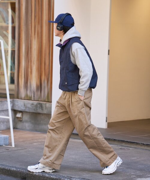 Franklin Climbing(フランクリンクライミング)の「【Franklin Climbing】ユニセックス/ナイロンベスト/アルパインユーティリティベスト(ベスト・レディース・チャコールグレー/グレー/ネイビー・LARGE/MEDIUM)」の5枚目の写真