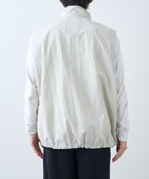 Franklin Climbing(フランクリンクライミング)の「【Franklin Climbing】ユニセックス/ナイロンベスト/アルパインユーティリティベスト(ベスト・レディース・チャコールグレー/グレー/ネイビー・LARGE/MEDIUM)」の9枚目の写真