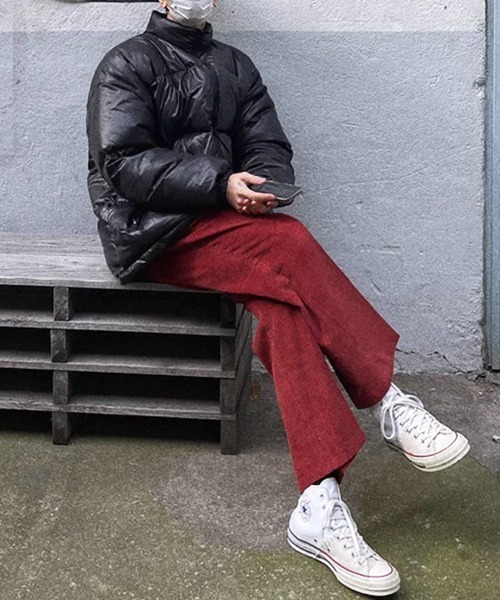 NOWLE（ノウル）の「【NOWLE】ルーズシルエット コーデュロイ センタープレス トラウザーズ / スラックス（スラックス・メンズ・ワインレッド・X-LARGE/LARGE/MEDIUM）」の4枚目の写真