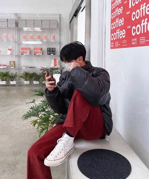 NOWLE（ノウル）の「【NOWLE】ルーズシルエット コーデュロイ センタープレス トラウザーズ / スラックス（スラックス・メンズ・ワインレッド・X-LARGE/LARGE/MEDIUM）」の10枚目の写真