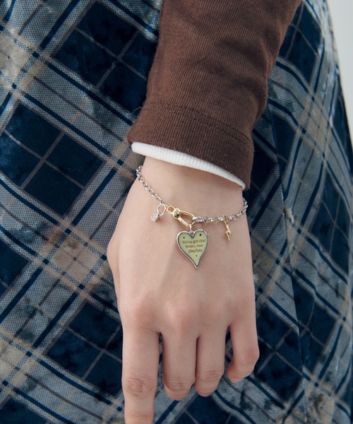 GOLDY（ゴールディ）の「カラー ハート メッセージ ブレスレット（ブレスレット・レディース・アイボリー/ブルー/イエロー/ブラック・FREE）」の8枚目の写真