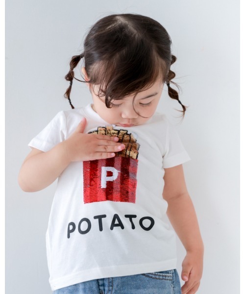 CHEEK ROOM(チークルーム)の「チークルーム ポテトスパンコール Tシャツ(Tシャツ/カットソー・キッズ・ブラック/サックスブルー/オフホワイト・130cm/120cm/110cm/100cm/90cm/80cm)」の1枚目の写真