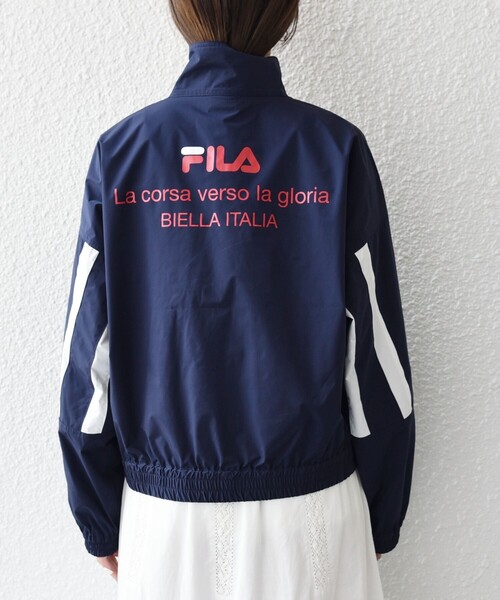 FILA(フィラ)の「【SHIPS any別注】FILA:〈洗濯機可能〉スタンドカラー ジップ ライン ブルゾン(ブルゾン・レディース・ネイビー/ホワイト・ONE SIZE)」の21枚目の写真