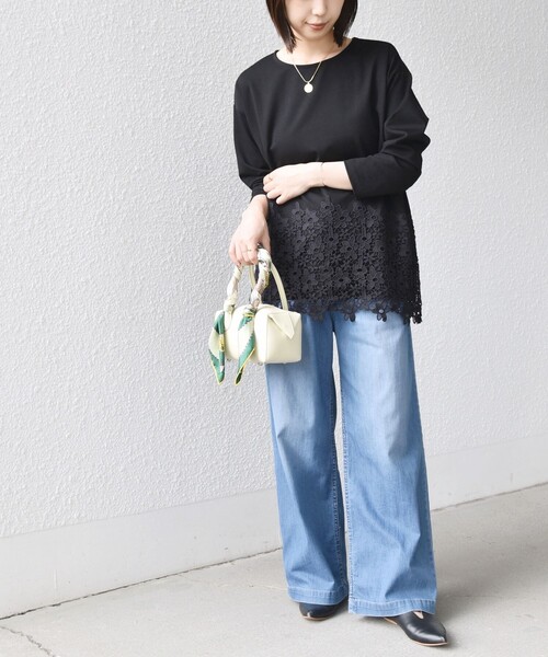 SHIPS Colors(シップス カラーズ)の「【WEB限定】SHIPS Colors:ポンチ レース コンビ トップス(無地)◆(Tシャツ/カットソー・レディース・オフホワイト/ブラック・ONE SIZE)」の3枚目の写真