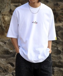 Mark Gonzales（マーク・ゴンザレス）の「【Mark Gonzales マーク ゴンザレス】アートワークデザイン アソート ワンポイントプリントTシャツ（Tシャツ/カットソー）」